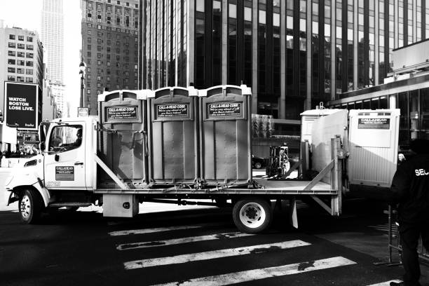 Best Portable bathroom rental  in Apison, TN